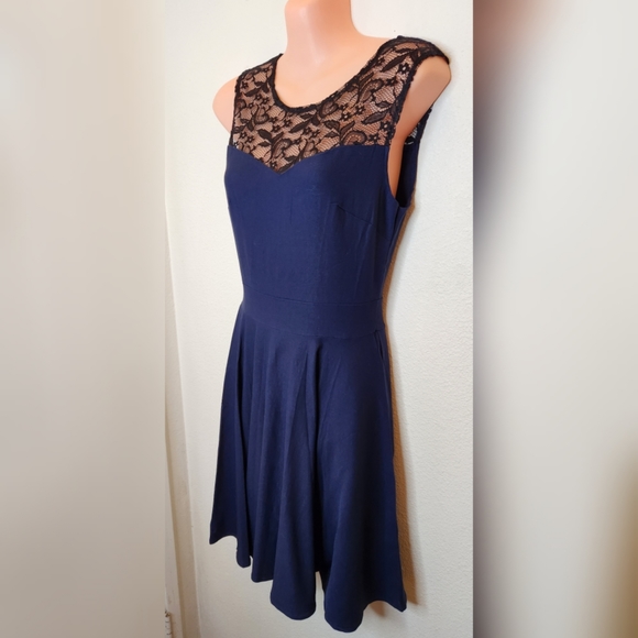 UNIQUE & CLASSIC Blue Form Fitted A-line Dress NWT - Picture 1 of 10